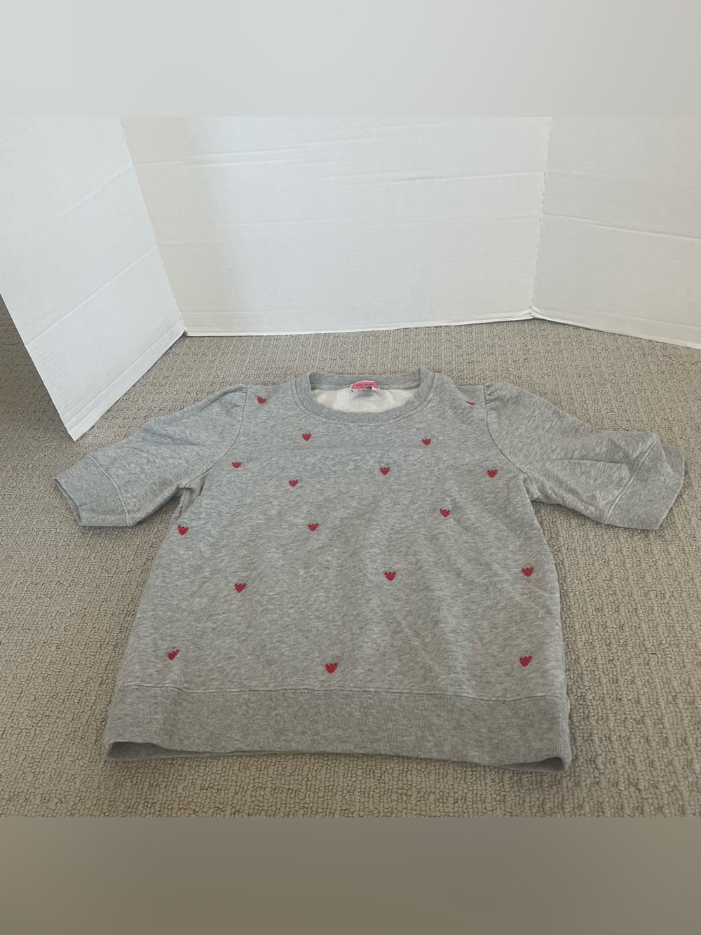Women’s Kate Spade strawberries crewneck
